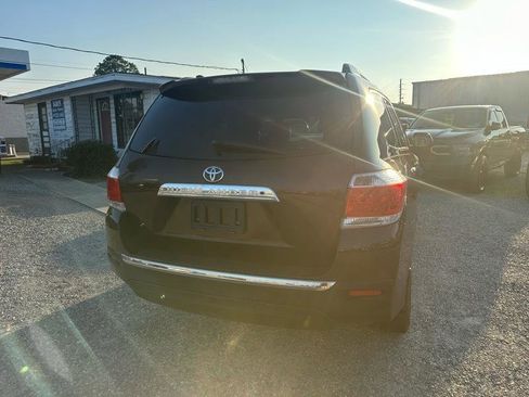 Used 2012 Toyota Highlander Limited image 3