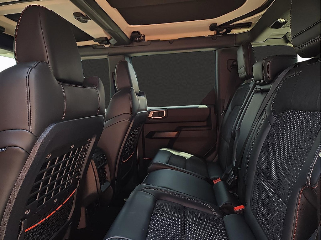 New 2026 Ford Bronco Raptor w/ Interior Carbon Fiber Pack AWD/4WD image 9