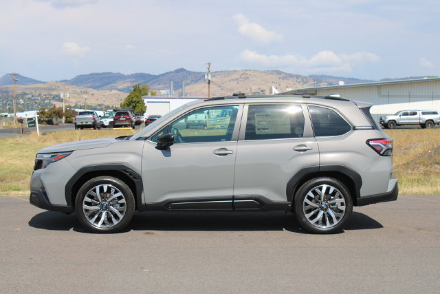 New 2026 Subaru Forester Touring AWD/4WD image 3