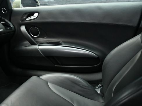 Used 2008 Audi R8 V8 image 24