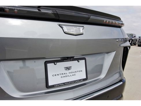 Certified 2024 Cadillac Lyriq Luxury RWD image 30