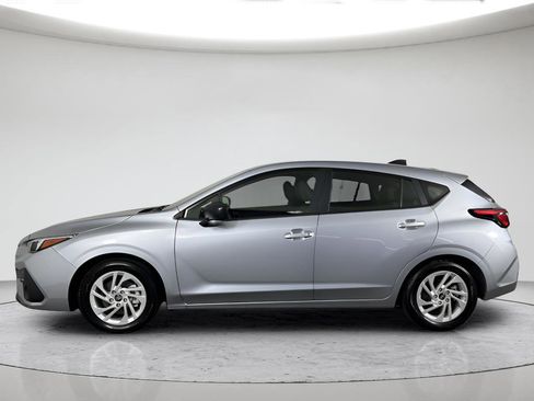 Used 2025 Subaru Impreza 2.0i AWD/4WD image 8