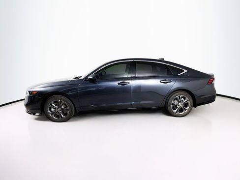 Certified 2025 Honda Accord EX-L image 7