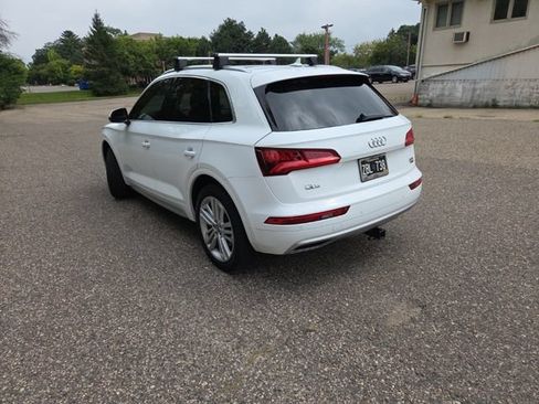 Used 2018 Audi Q5 2.0T Premium Plus w/ Premium Plus Package AWD/4WD image 8