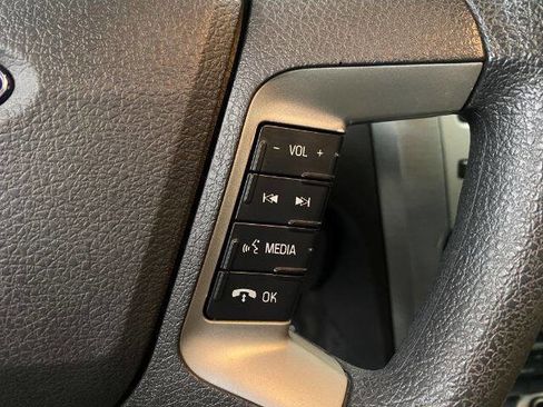 Used 2010 Ford Fusion SE image 22