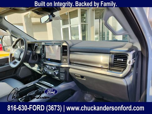 New 2026 Ford F250 Lariat w/ Lariat Premium Package AWD/4WD image 26