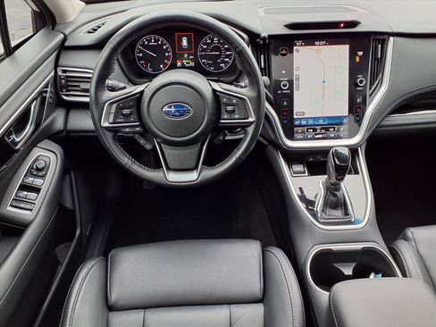 Used 2022 Subaru Outback Limited XT image 5