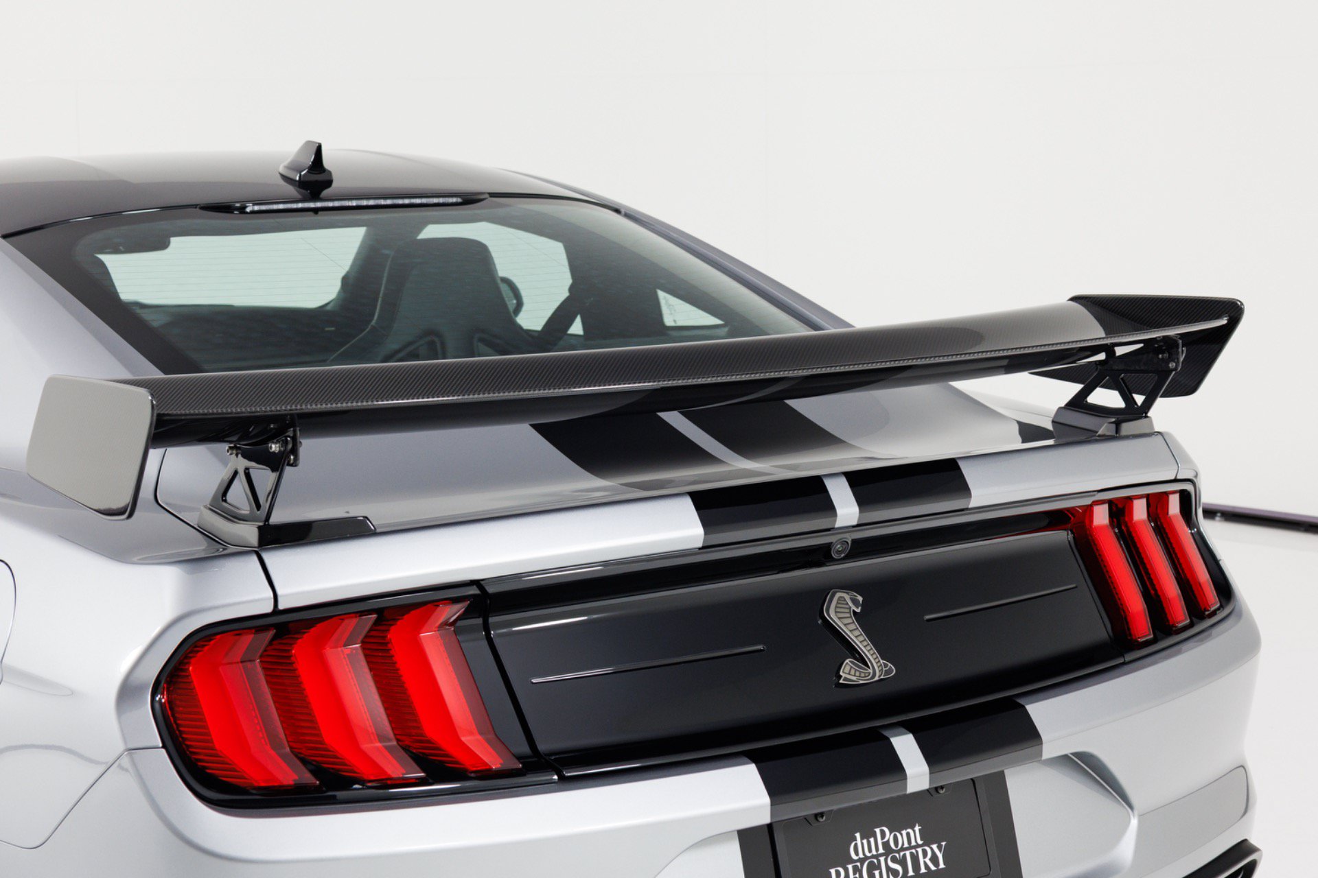 Used 2021 Ford Mustang Shelby GT500 w/ Carbon Fiber Track Pack RWD image 76