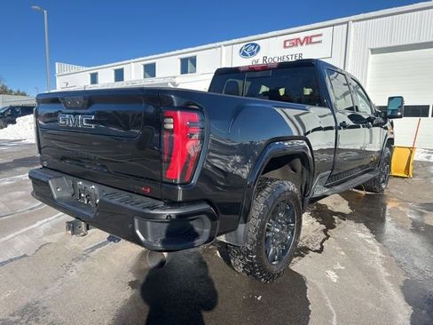 Used 2024 GMC Sierra 3500 AT4 w/ AT4 Premium Plus Package image 5