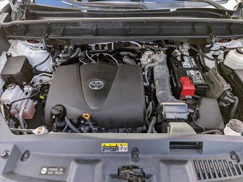 Used 2021 Toyota Highlander XSE AWD/4WD image 25