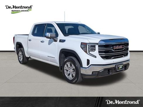 Used 2025 GMC Sierra 1500 SLT image 3