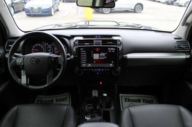 Used 2020 Toyota 4Runner TRD Off-Road Premium AWD/4WD image 13