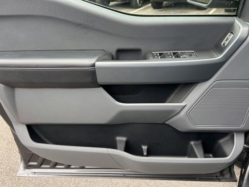 Used 2023 Ford F150 XLT image 38