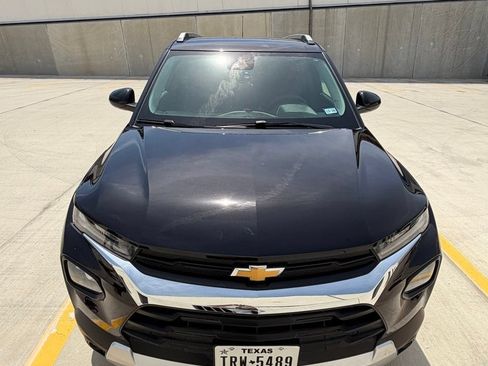 Used 2023 Chevrolet TrailBlazer LT w/ Convenience Package AWD/4WD image 7