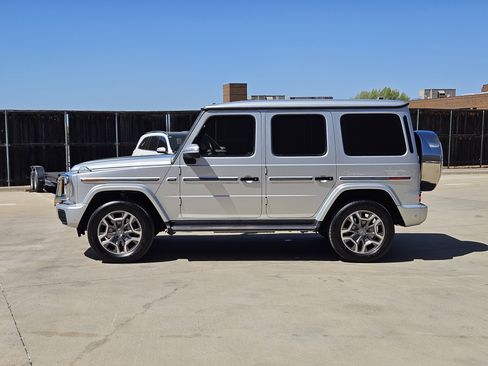 Used 2025 Mercedes-Benz G 550 G 550 w/ Manufactur Interior Package image 3