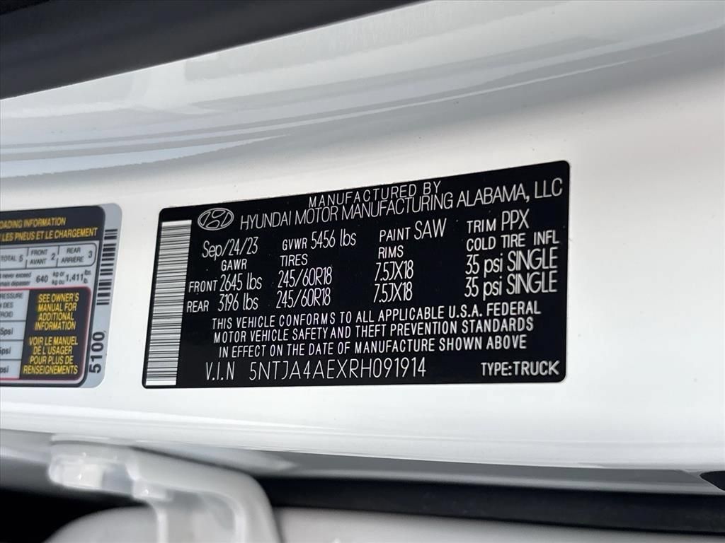 Used 2024 Hyundai Santa Cruz SE FWD image 30