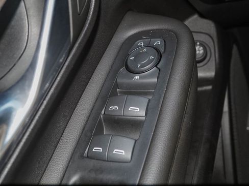 Used 2023 GMC Terrain Denali w/ Denali Premium Package image 30