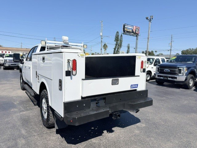 Used 2021 Chevrolet Silverado 2500 LT w/ Convenience Package AWD/4WD image 8