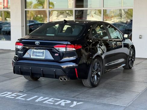 Used 2024 Toyota Corolla SE image 10