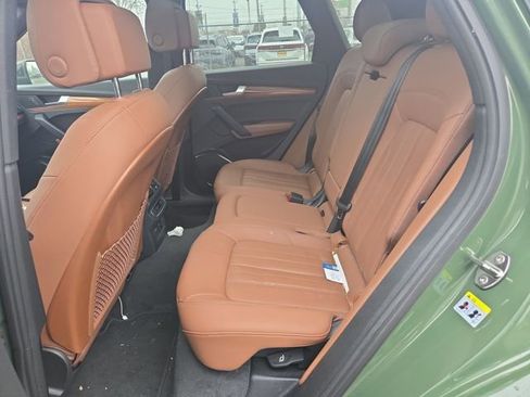 Used 2022 Audi Q5 2.0T Premium image 11