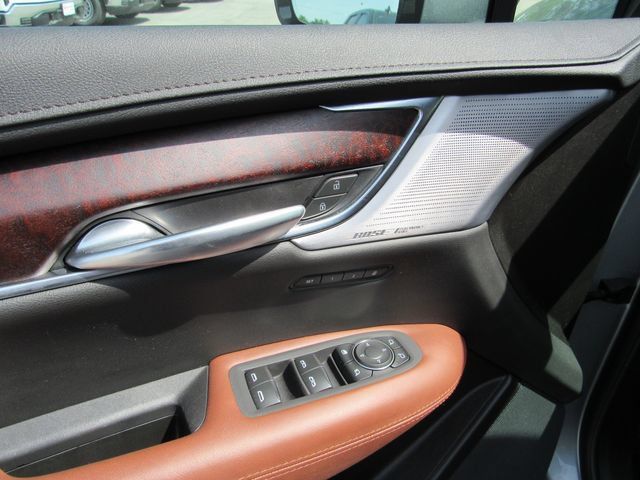 Certified 2023 Cadillac XT5 Sportv w/ Technology Package AWD/4WD image 11