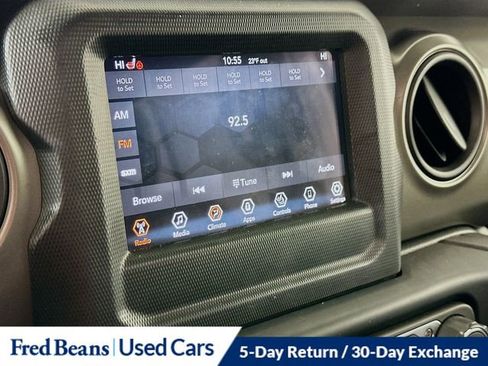 Used 2022 Jeep Wrangler Unlimited Sport image 16