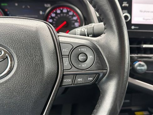 Used 2024 Toyota Camry XSE image 33