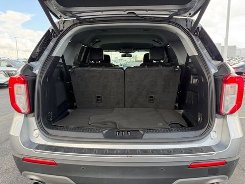 Used 2022 Ford Explorer Limited w/ Equipment Group 301A image 47