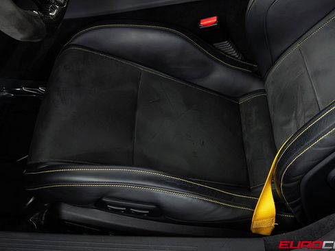 Used 2018 Mercedes-Benz AMG GT R image 42