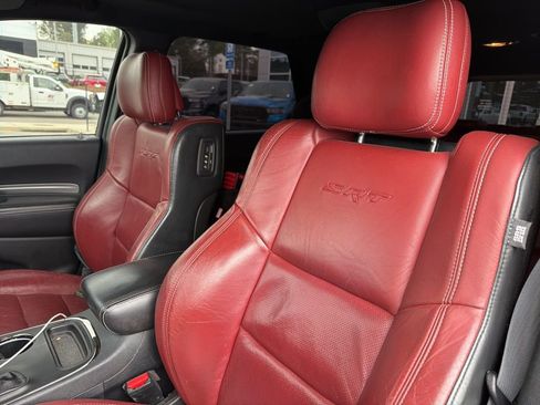 Used 2018 Dodge Durango SRT w/ Technology Group AWD/4WD image 9