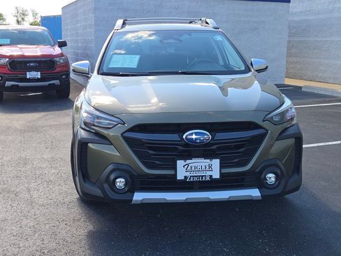 Certified 2023 Subaru Outback Touring XT AWD/4WD image 4