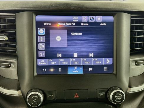 Used 2022 RAM 1500 Big Horn RWD image 16