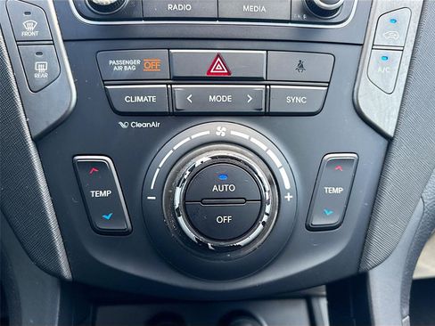 Used 2017 Hyundai Santa Fe Sport 2.0T FWD image 15