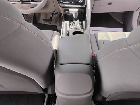 Used 2023 Hyundai Elantra SEL FWD image 67