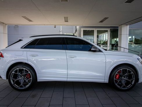 Used 2025 Audi RS Q8 performance image 21