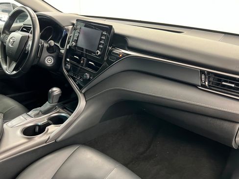 Used 2023 Toyota Camry SE image 24