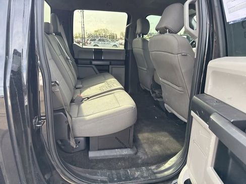 Used 2018 Ford F250 XLT w/ XLT Value Package AWD/4WD image 11