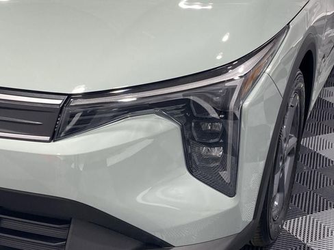 New 2026 Kia K4 LXS image 30