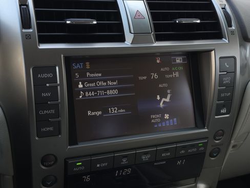 Used 2015 Lexus GX 460 image 20