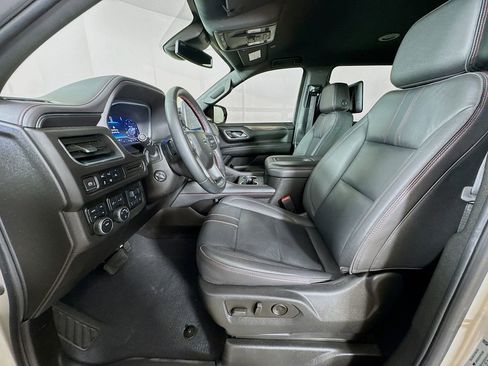 Used 2023 Chevrolet Suburban RST w/ Luxury Package image 23