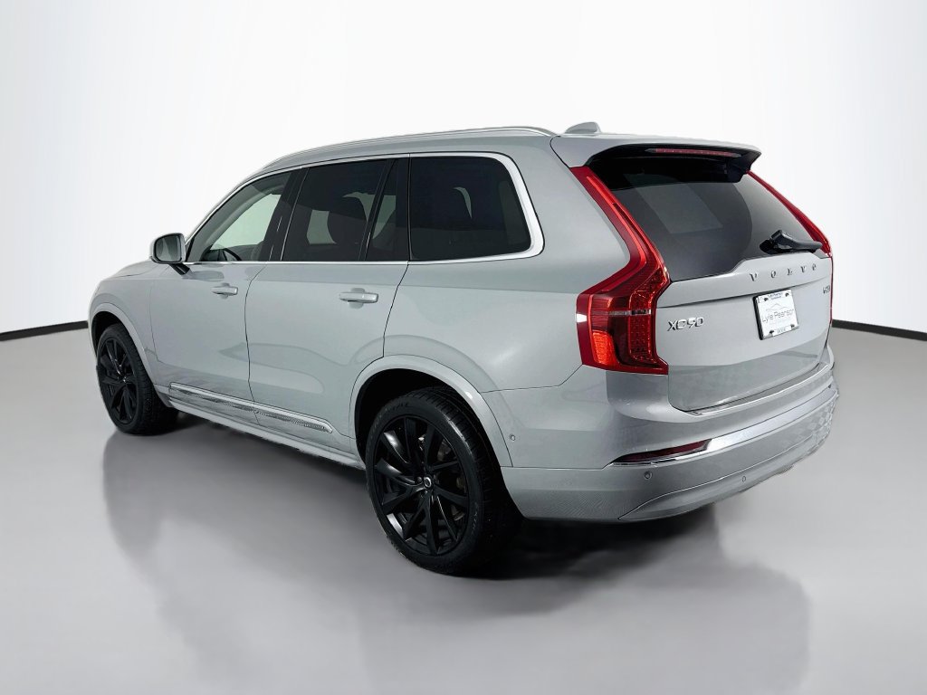 Used 2024 Volvo XC90 B6 Plus w/ Protection Package Premier AWD/4WD image 3