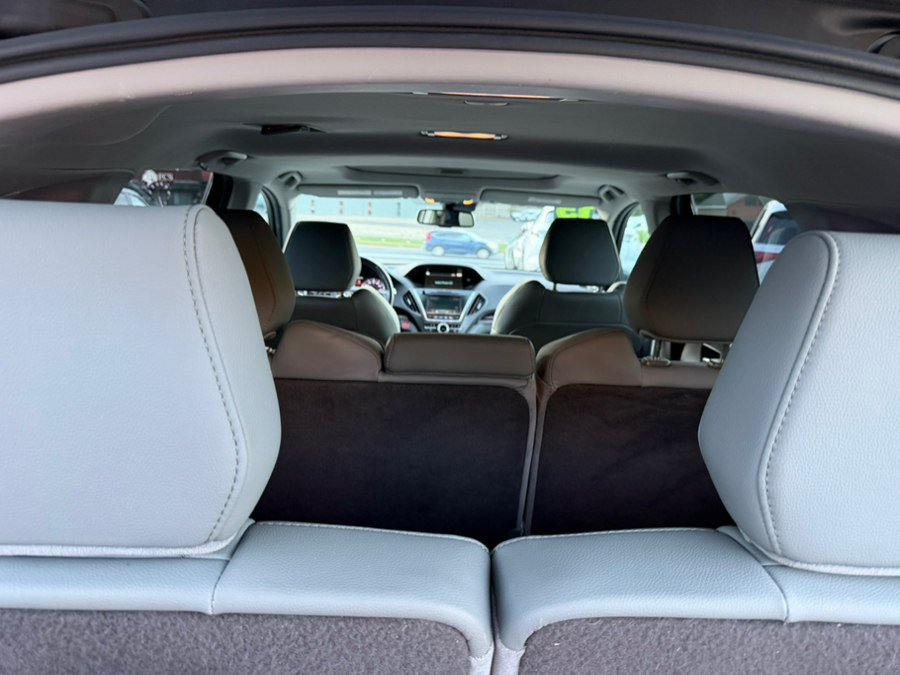 Used 2015 Acura MDX w/ Technology Package AWD/4WD image 19