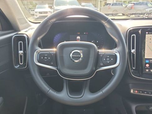 Certified 2023 Volvo XC40 B5 Plus w/ Driver Assist Package AWD/4WD image 30