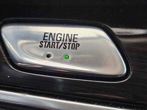 Used 2019 Buick Enclave Premium image 15