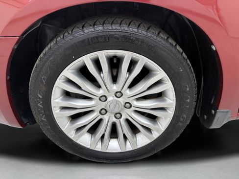Used 2011 Chrysler 200 Limited FWD image 12