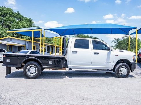 Used 2022 RAM 3500 Tradesman AWD/4WD image 4