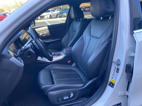 Used 2022 BMW 330i xDrive Sedan w/ Premium Package image 15