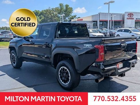 Certified 2024 Toyota Tacoma TRD Off-Road AWD/4WD image 4