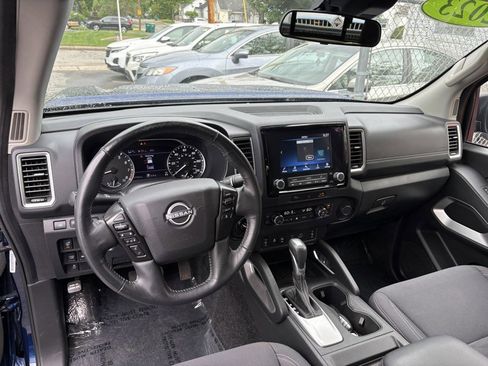 Used 2023 Nissan Frontier SV w/ SV Convenience Package AWD/4WD image 18