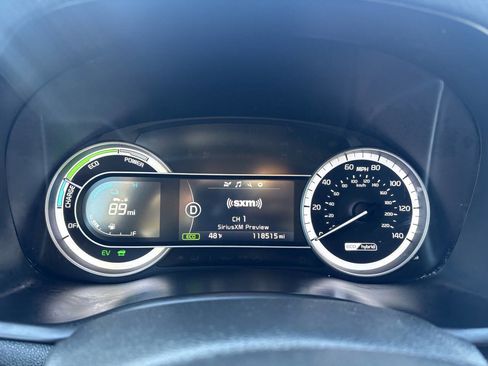 Used 2018 Kia Niro LX FWD image 34